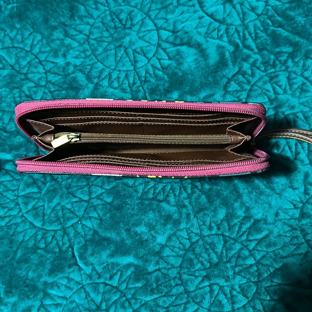 Fossil Wallet - Picture 3 of 4